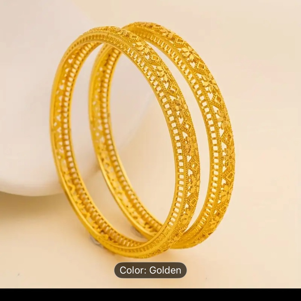 2pc gold plated bangles set